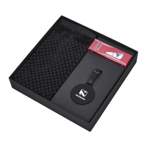 Alex Varga Beaumont Golf Set